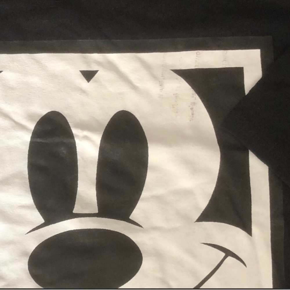 🇺🇸 🍁 BUNDLE ONLY - 5/$15 Mickey Mouse “Oh Boy” T-Shirt, Unisex large - Picture 2 of 3